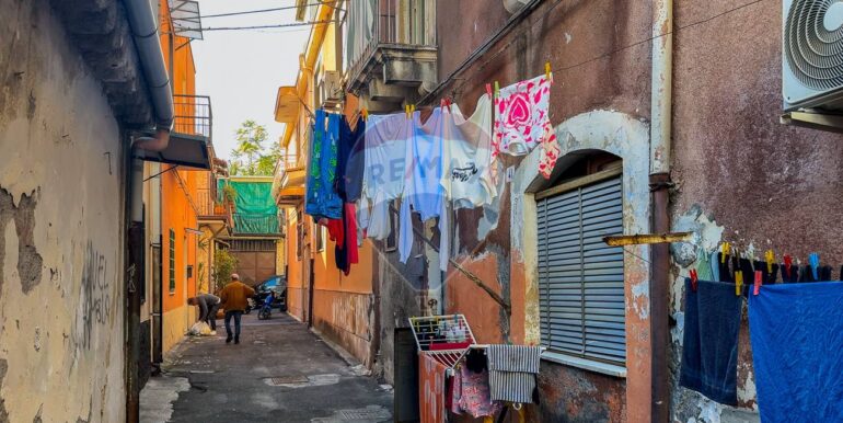 20251113173548-999974-4