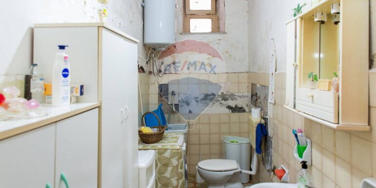 20251113173628-999974-17