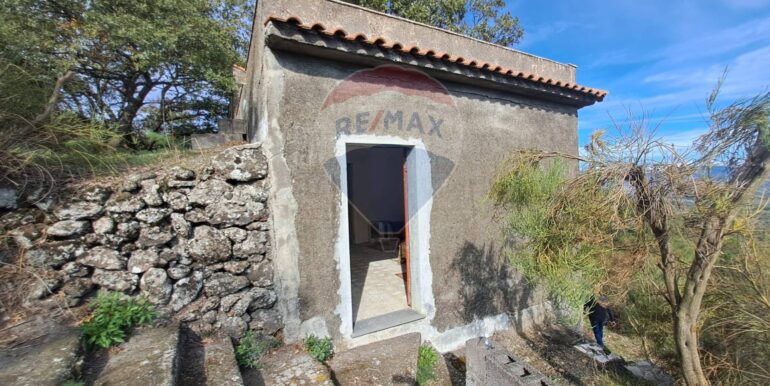 20251113181418-1000664-16