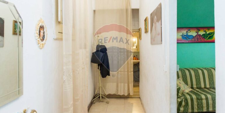 20251113183205-1000665-10