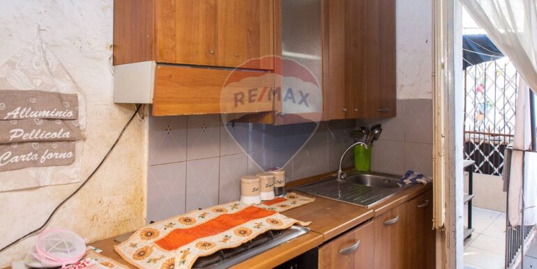 20251113183209-1000665-12