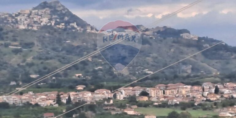 20251113203336-1000681-14