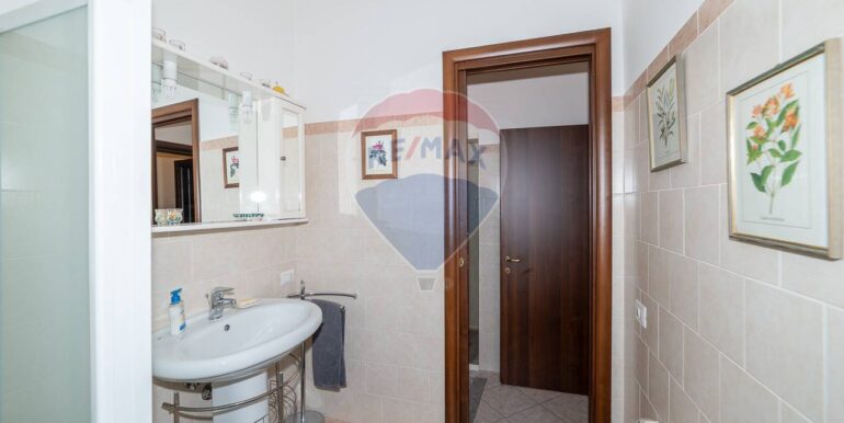 2025111385958-1000499-7