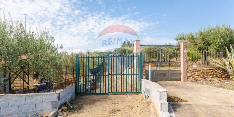 20251114101137-1000702-0