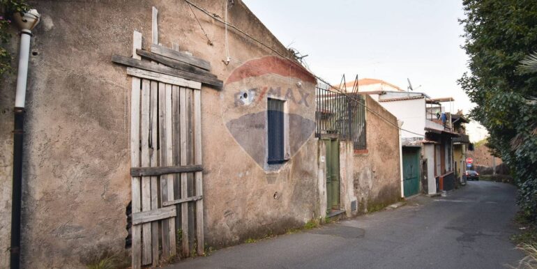 20251114101304-1000703-0