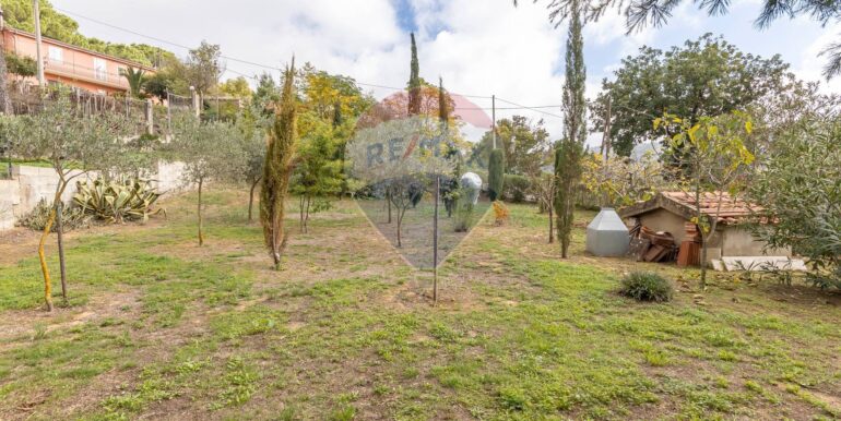 20251114114517-1000729-16