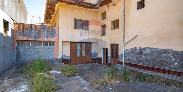 20251114115736-1000743-5