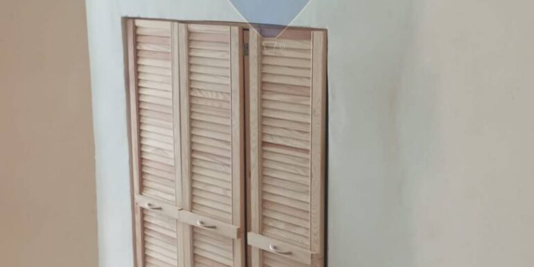 20251114125032-994451-7