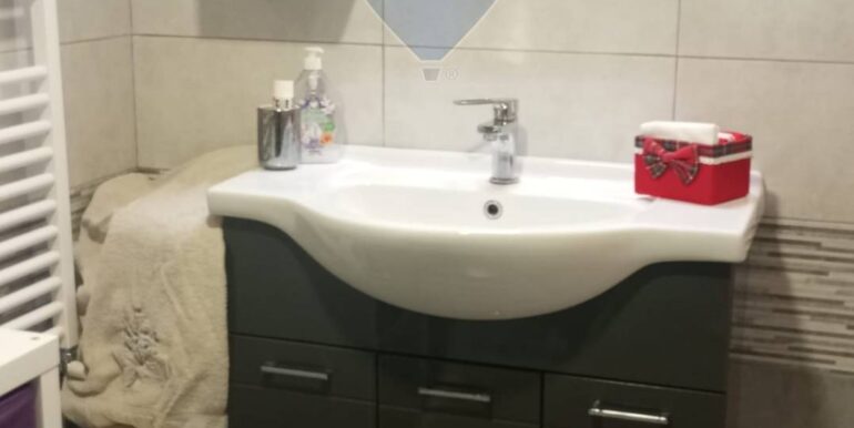 20251114125039-994451-10