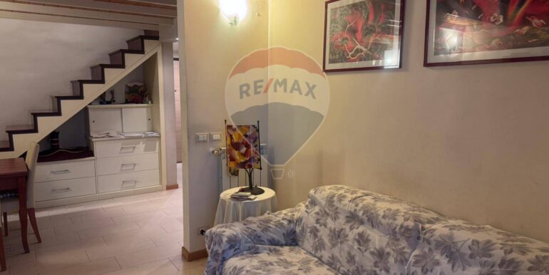 20251114132818-1000752-12