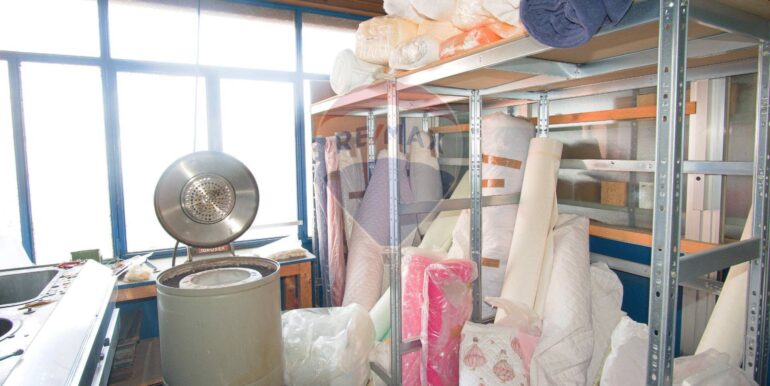 20251114151338-1000805-16