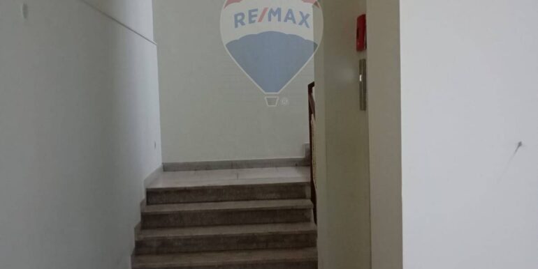 20251114160420-1000810-4