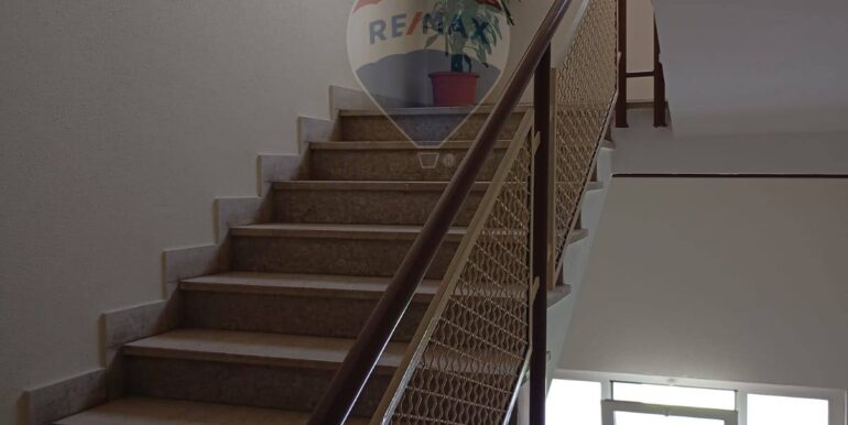 20251114160422-1000810-5