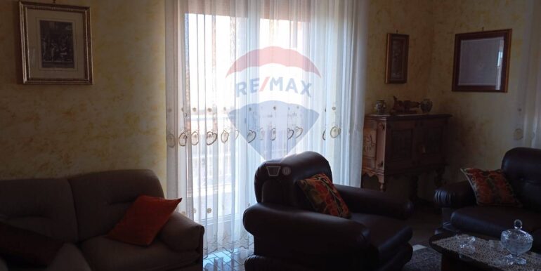 20251114160531-1000810-30