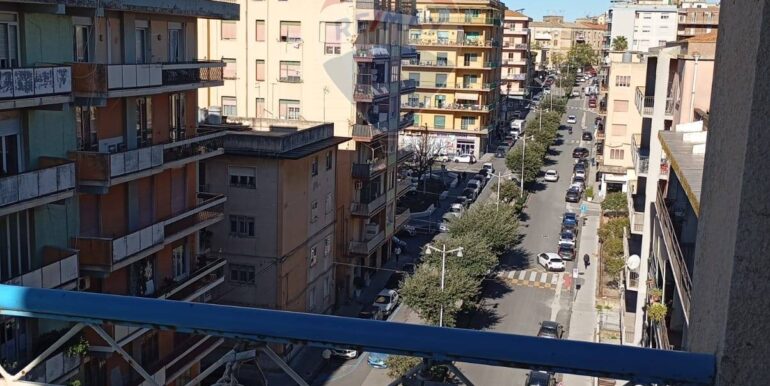 20251114160545-1000810-36