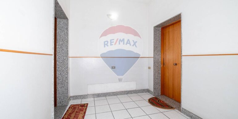 20251114170713-1000828-8