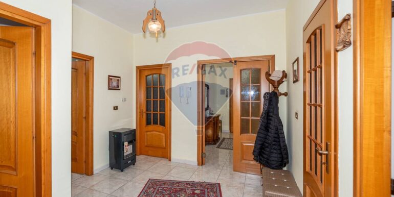 20251114170734-1000828-14