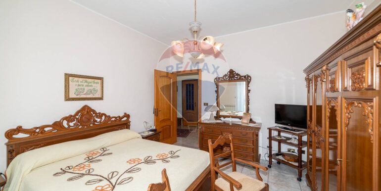 20251114170751-1000828-19