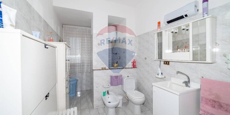 20251114170754-1000828-20