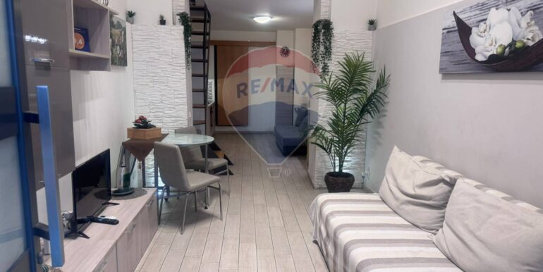 20251114173501-1000851-1