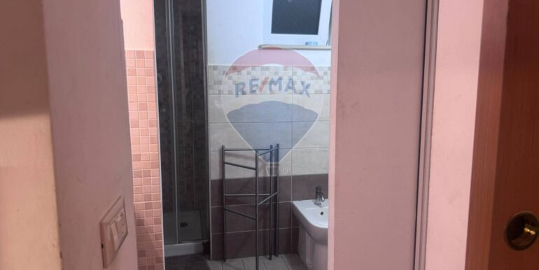 20251114173530-1000851-11