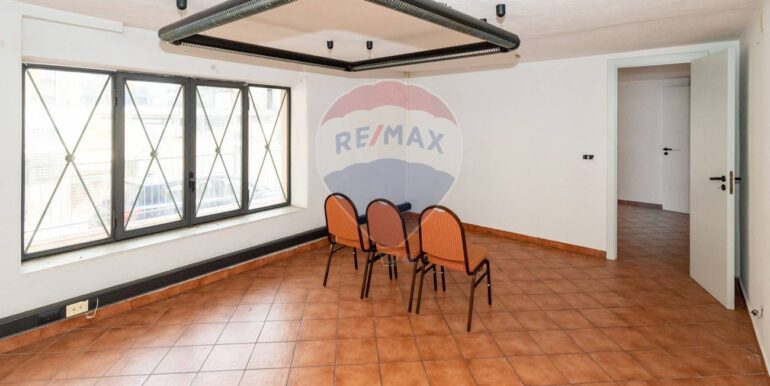 20251114174034-1000862-6