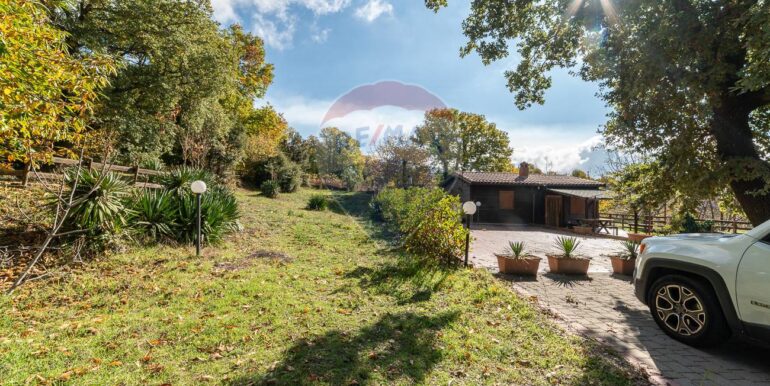 20251114180238-893911-51