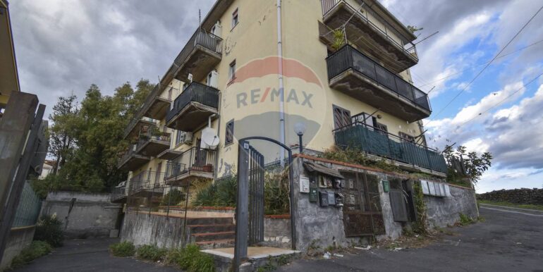 20251114182639-1000866-1