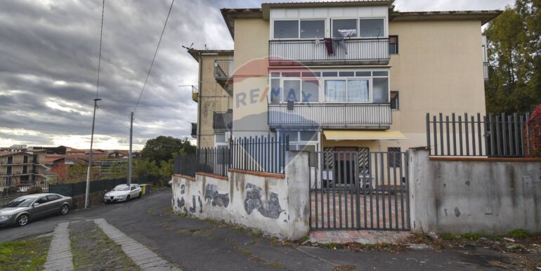 20251114182645-1000866-3