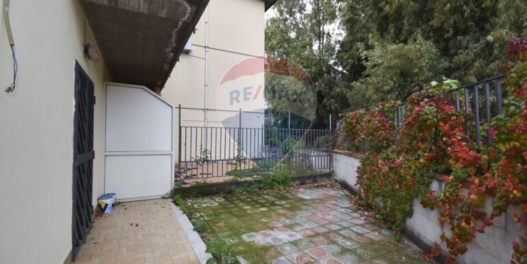 20251114182710-1000866-13