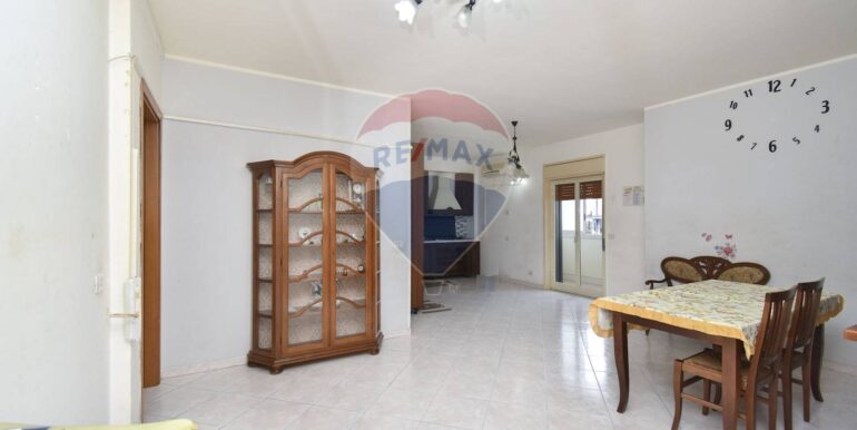 20251114182713-1000866-14