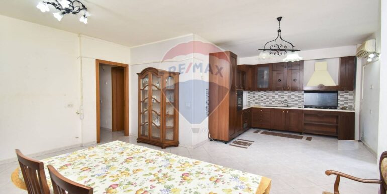 20251114182717-1000866-16