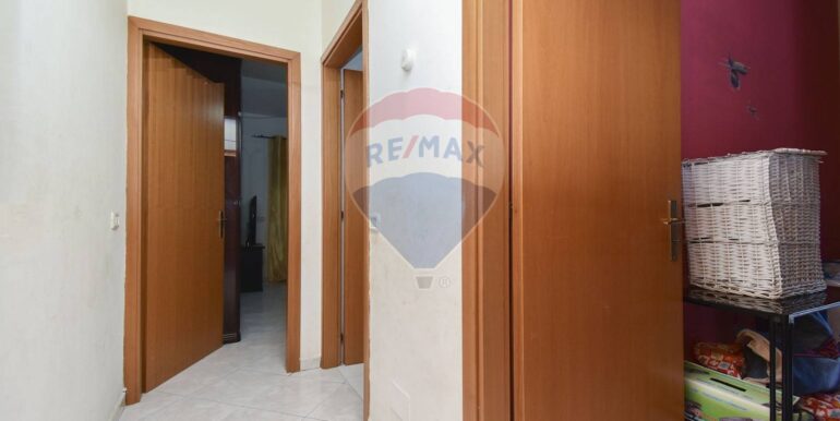 20251114182721-1000866-18