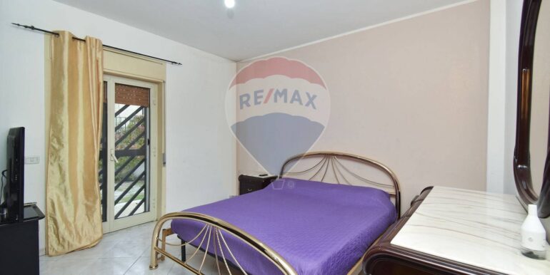 20251114182725-1000866-20