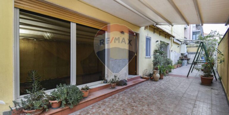 20251114185530-1000477-1