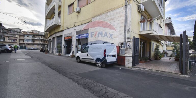 20251114185535-1000477-2