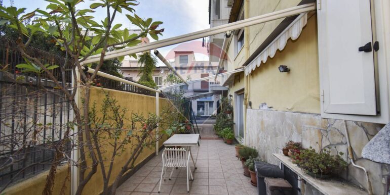 20251114185543-1000477-4