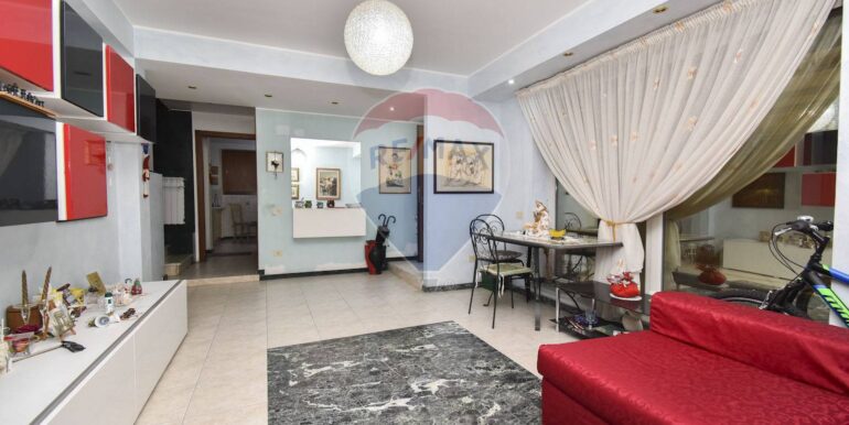 20251114185559-1000477-8