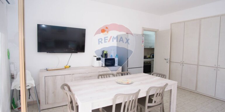 20251114192211-999735-1