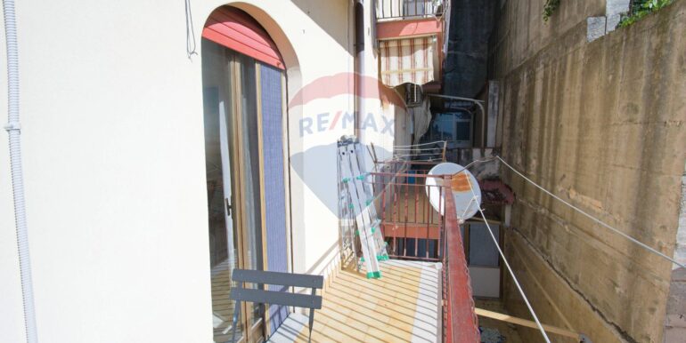 20251114192221-999735-3