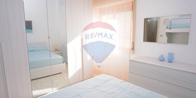 20251114192255-999735-10