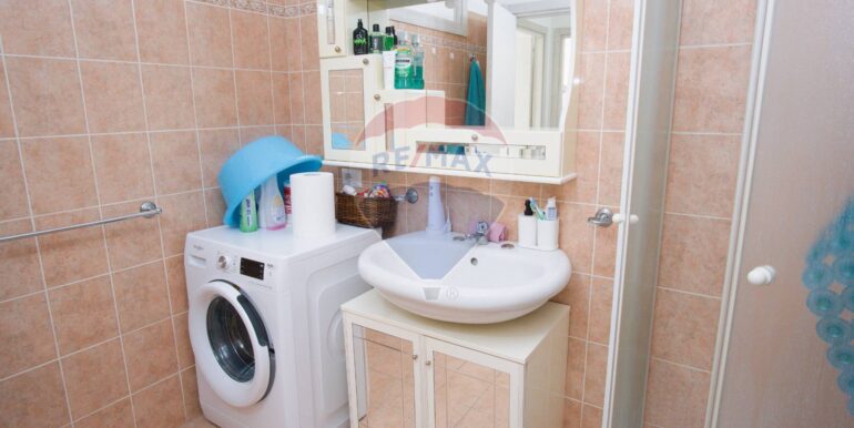 20251114192314-999735-14