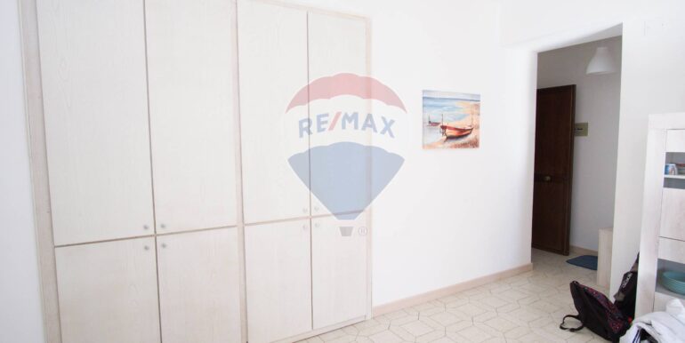 20251114192329-999735-17