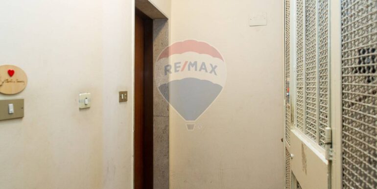 20251114201401-1000889-7