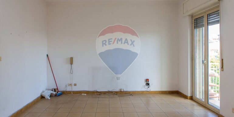 20251114201430-1000889-15