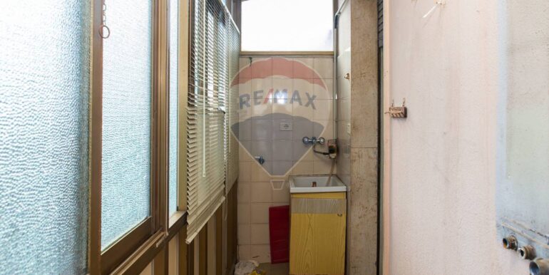 20251114201438-1000889-17