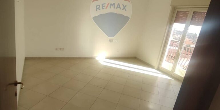 20251115112006-895148-37