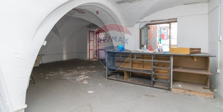 20251115120350-1000916-5