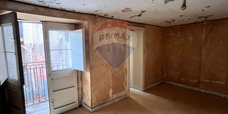 20251116180845-997966-7