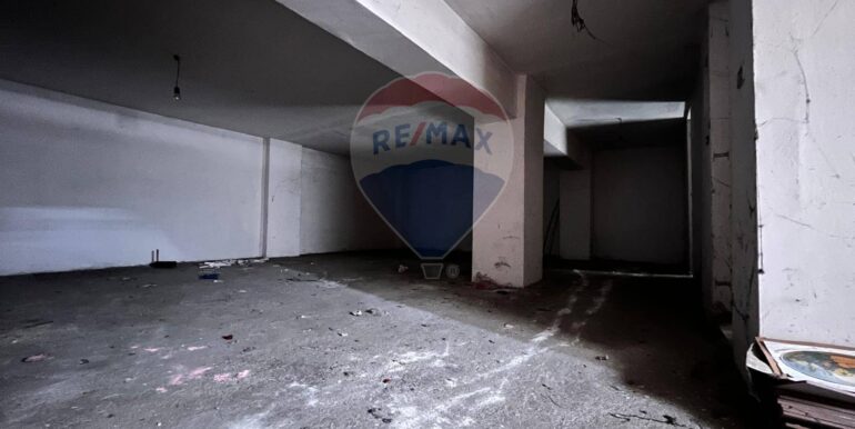 20251116181244-997879-7